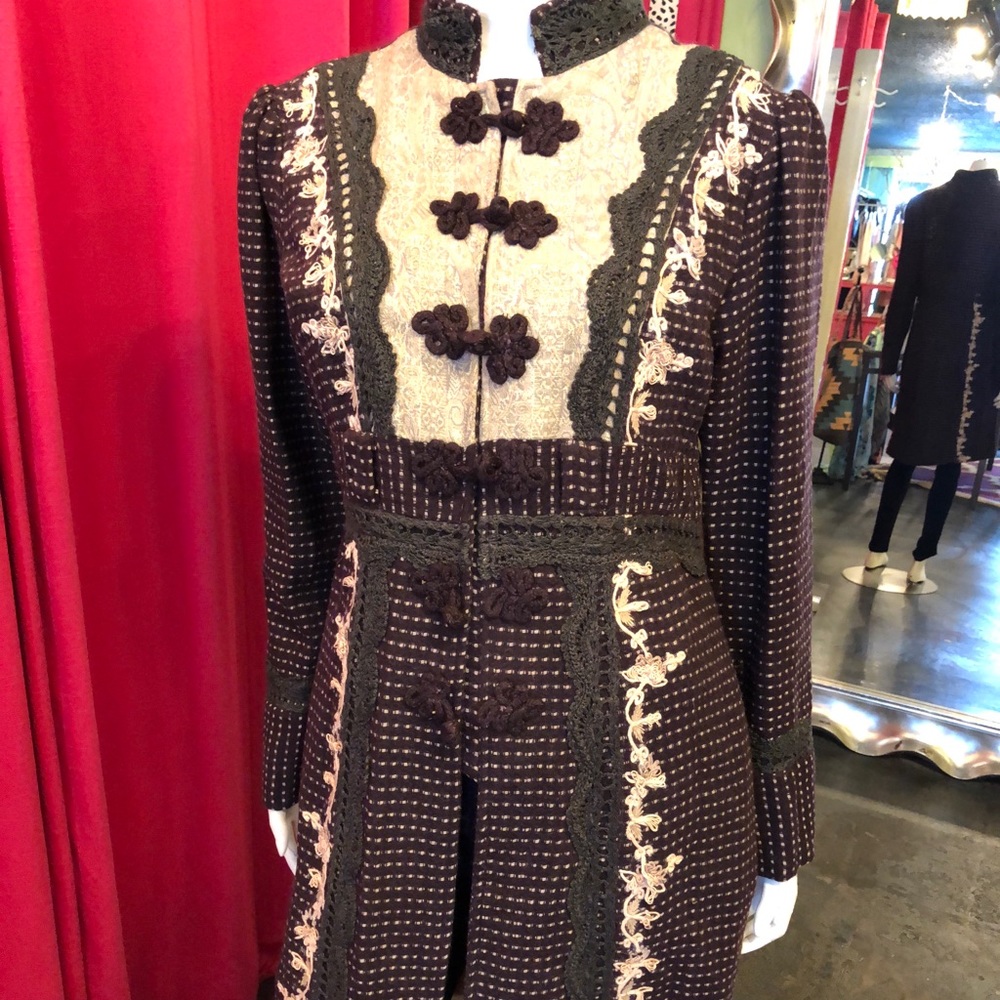 Joolay Brown Embroidered Coat XL